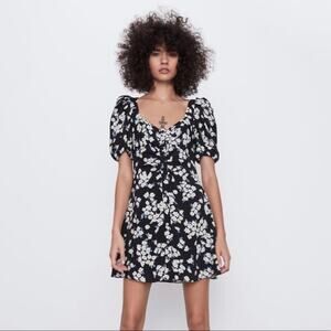 Zara Black White Daisy Print Puff Sleeve Mini Dress SM Cottage Coastal Romantic